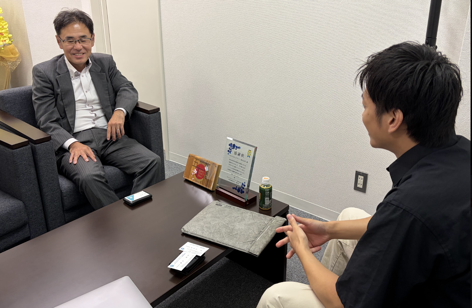 ミカドセキュリティー株式会社でのインタビュー風景